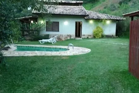 Casa Alpina Com Vista Panoramica De Lumiar Villa Nova Friburgo Exterior photo