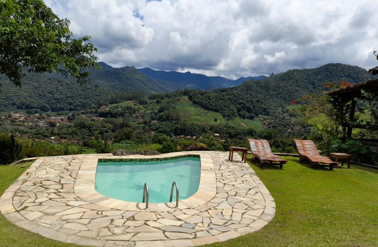 Casa Alpina Com Vista Panoramica De Lumiar Holiday home *